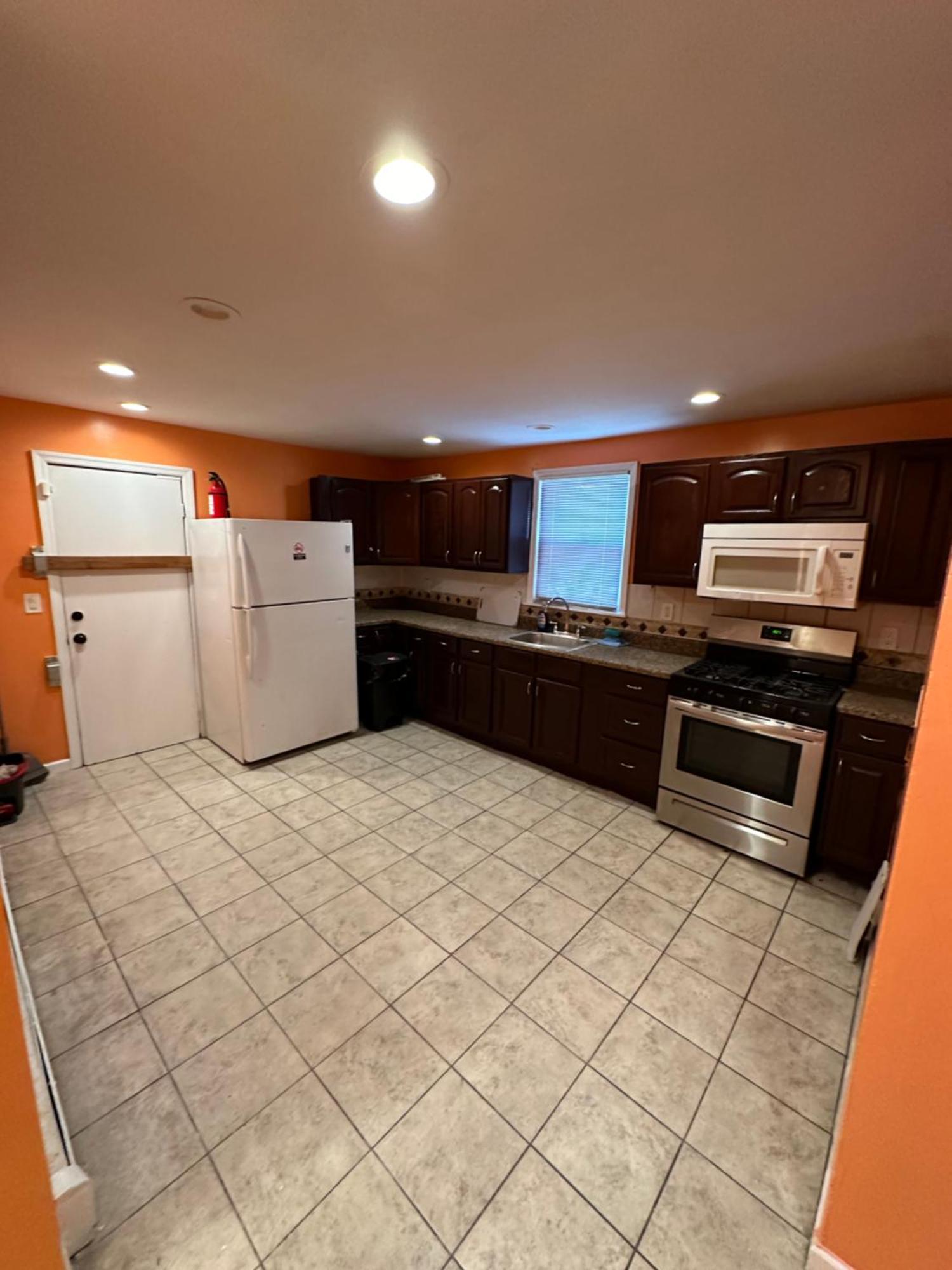 Fidelia Jade Room Queen Bed Minutes From Newark Liberty International Airport And Newark Penn Station Ngoại thất bức ảnh